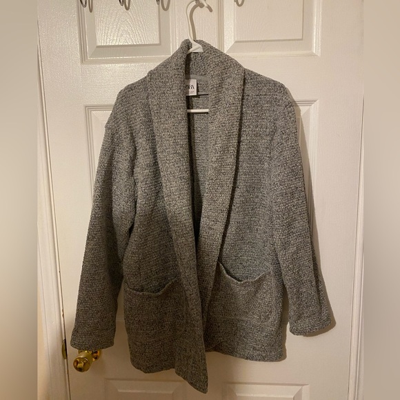*SOLD* Zara Man Grey Cardigan (S) - Picture 1 of 1